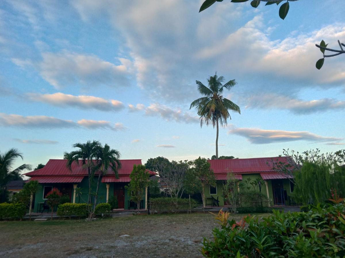 Motel Aurora Damai Pantai Cenang  Eksteriør billede