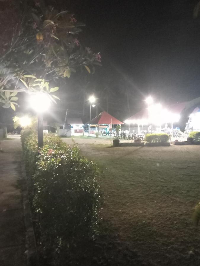 Motel Aurora Damai Pantai Cenang  Eksteriør billede
